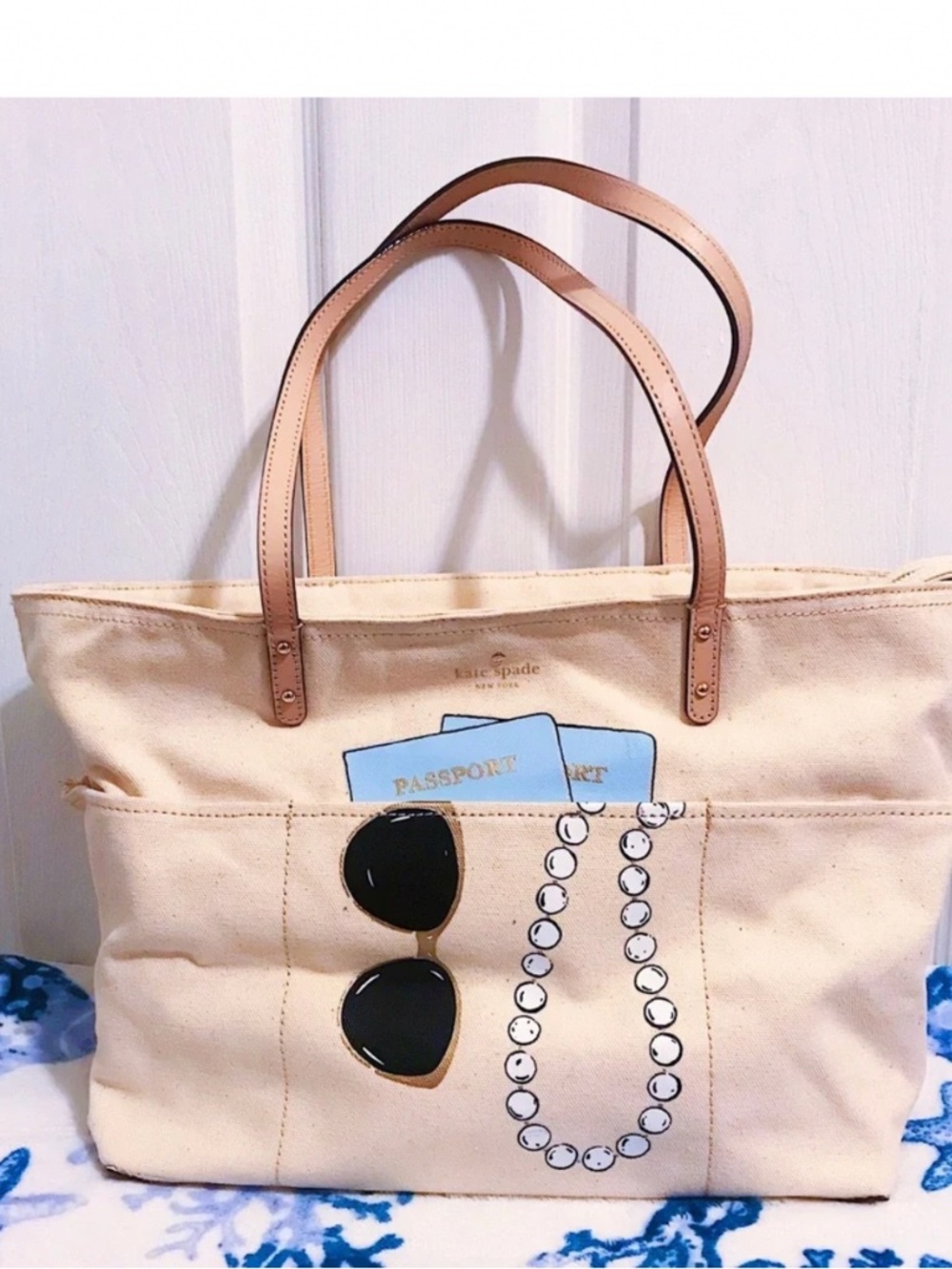 Calling all brides! Kate spade honeymoon tote or beach bag